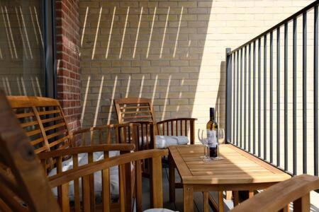 Modern One Bedroom In Ealing Common Appartement Londres